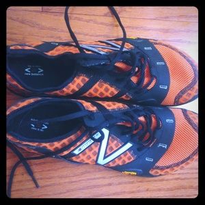 New man's newbalace shoes size12